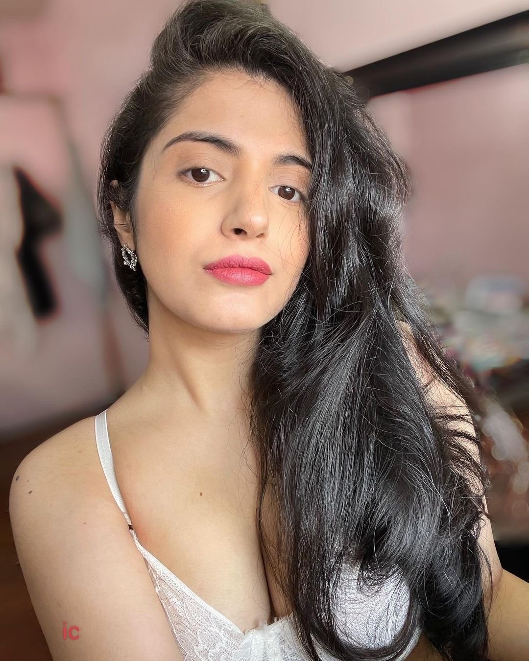 Adoni Premium Escort - VIP and VIP